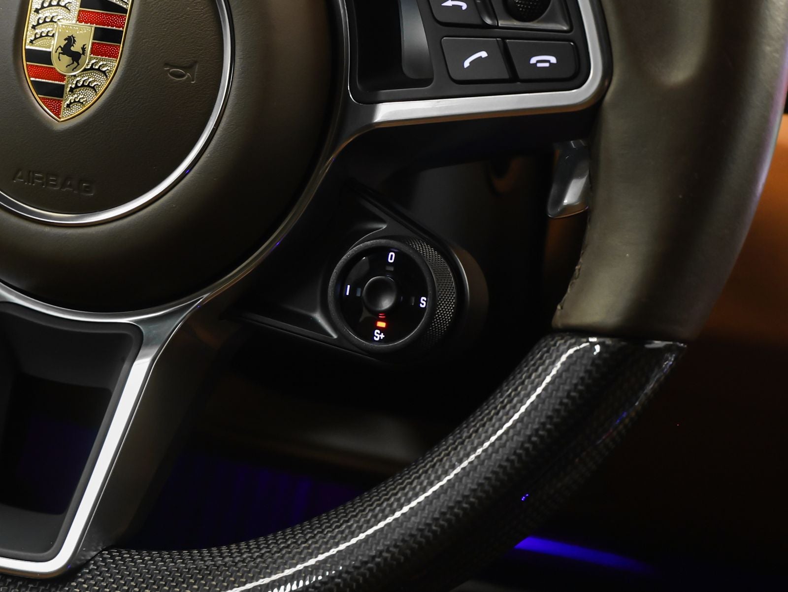 2023 Porsche Cayenne GTS Coupe