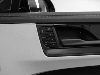 2026 Porsche Cayenne Cayenne GTS Coupe