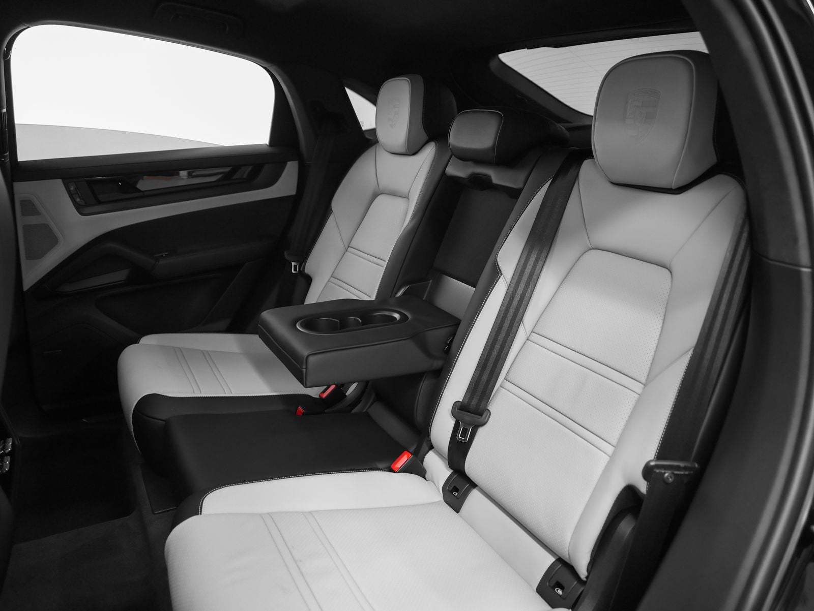 2026 Porsche Cayenne Cayenne GTS Coupe