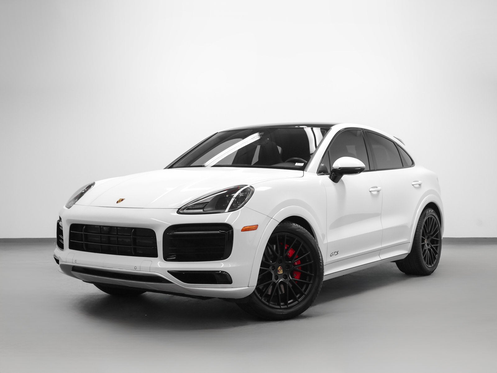 2022 Porsche Cayenne Cayenne GTS Coupe