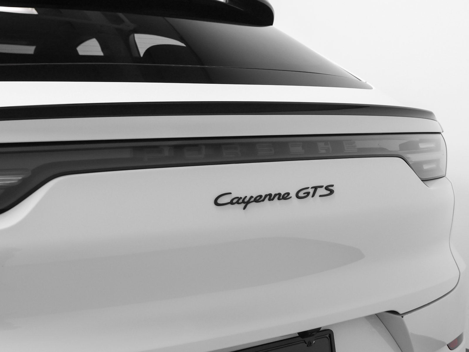 2022 Porsche Cayenne Cayenne GTS Coupe