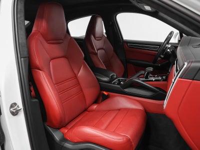 2022 Porsche Cayenne Cayenne GTS Coupe
