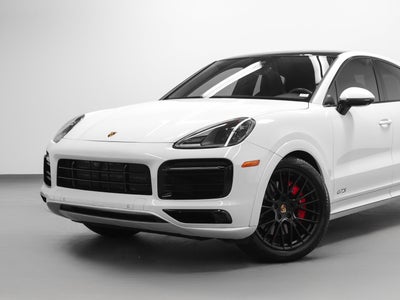 2022 Porsche Cayenne Cayenne GTS Coupe