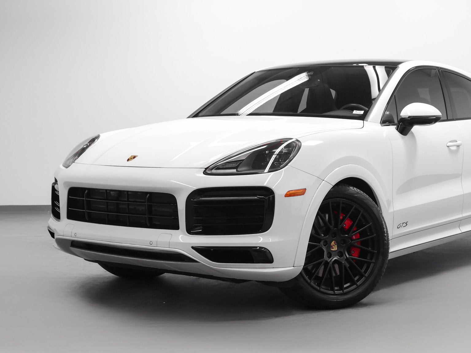 2022 Porsche Cayenne Cayenne GTS Coupe