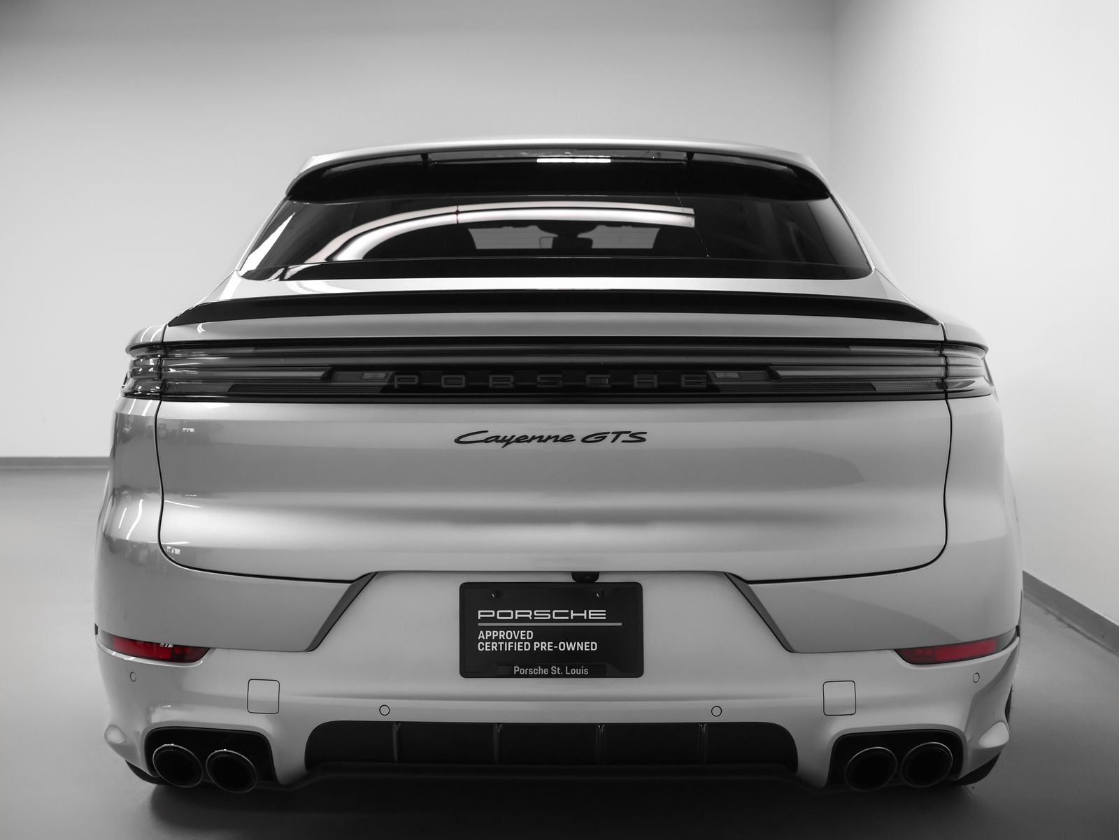 2025 Porsche Cayenne Coupe GTS