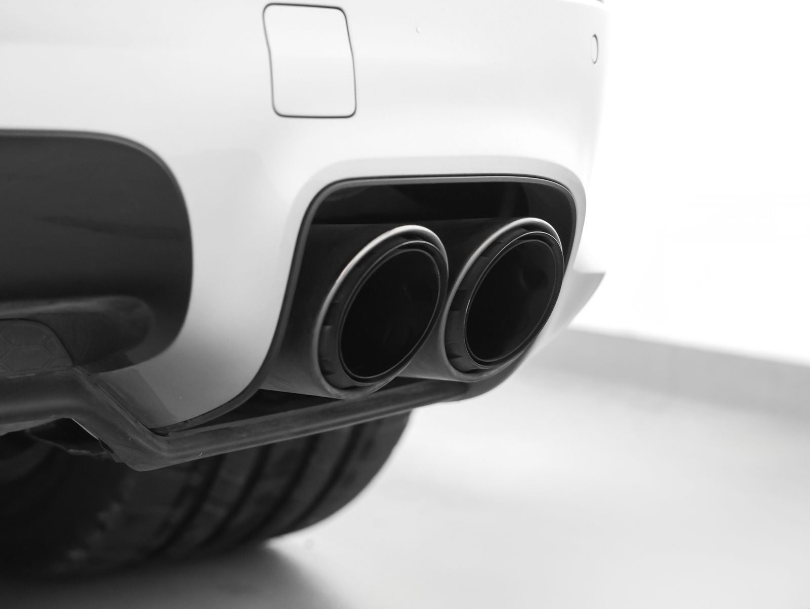 2025 Porsche Cayenne Coupe GTS