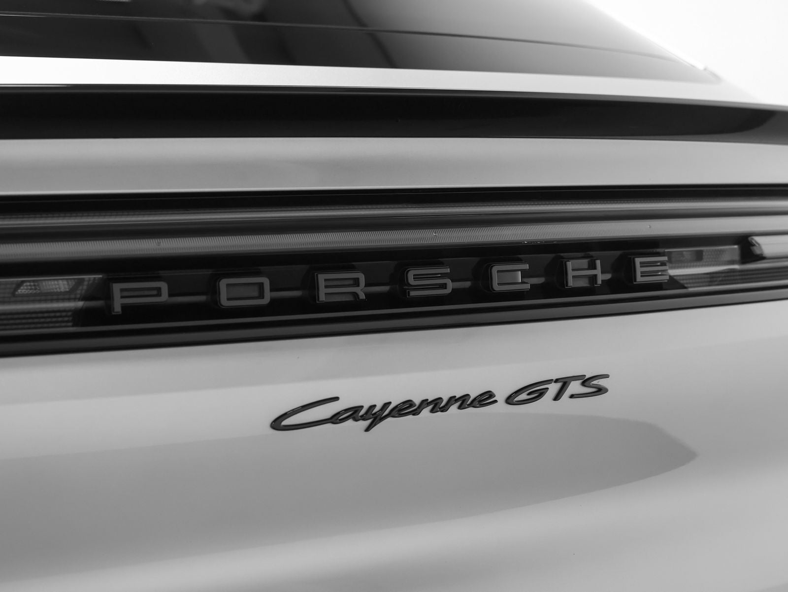 2025 Porsche Cayenne Coupe GTS