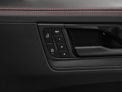 2025 Porsche Cayenne Coupe GTS