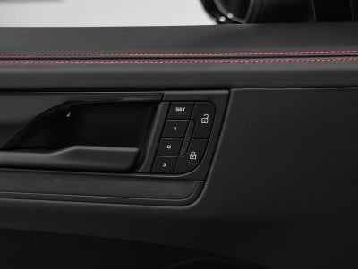2025 Porsche Cayenne Coupe GTS