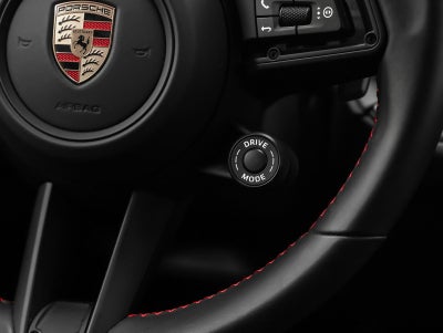 2025 Porsche Cayenne Coupe GTS