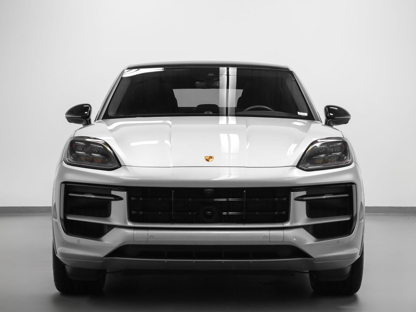 2025 Porsche Cayenne Coupe GTS