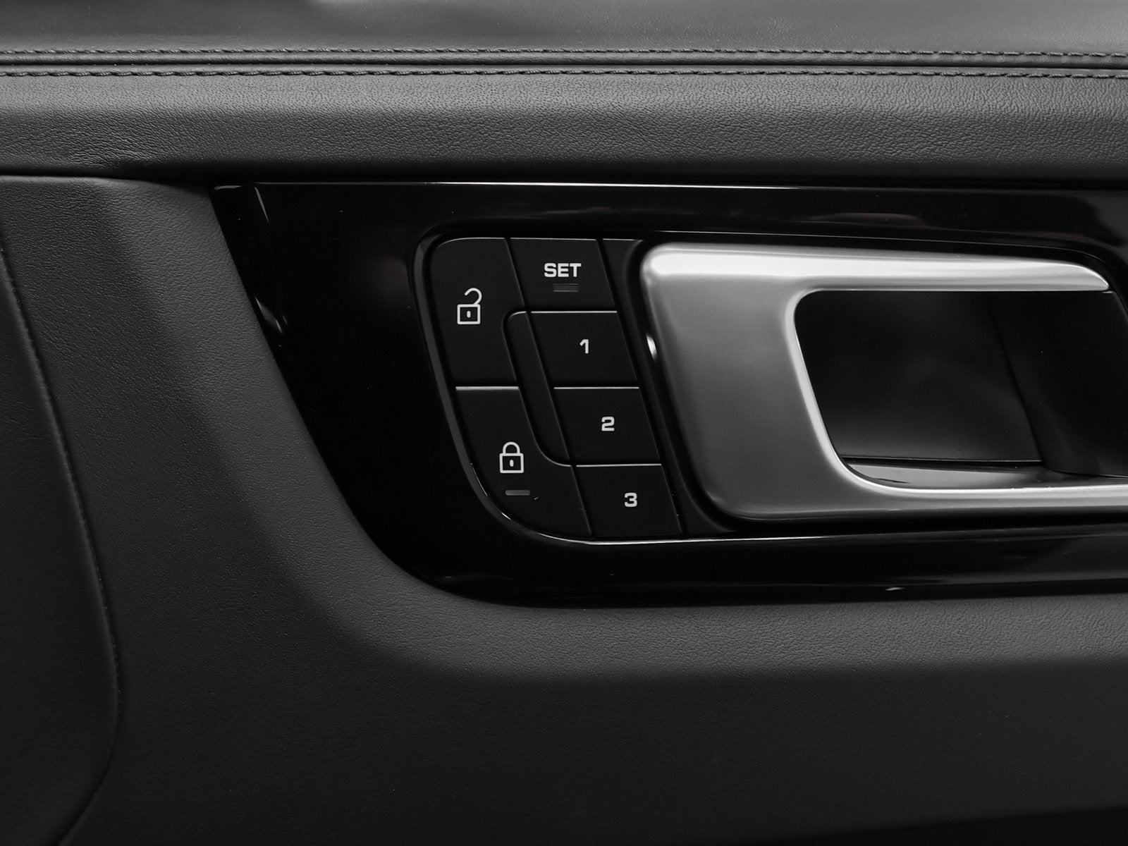 2022 Porsche Cayenne Cayenne Turbo S E-Hybrid Coupe