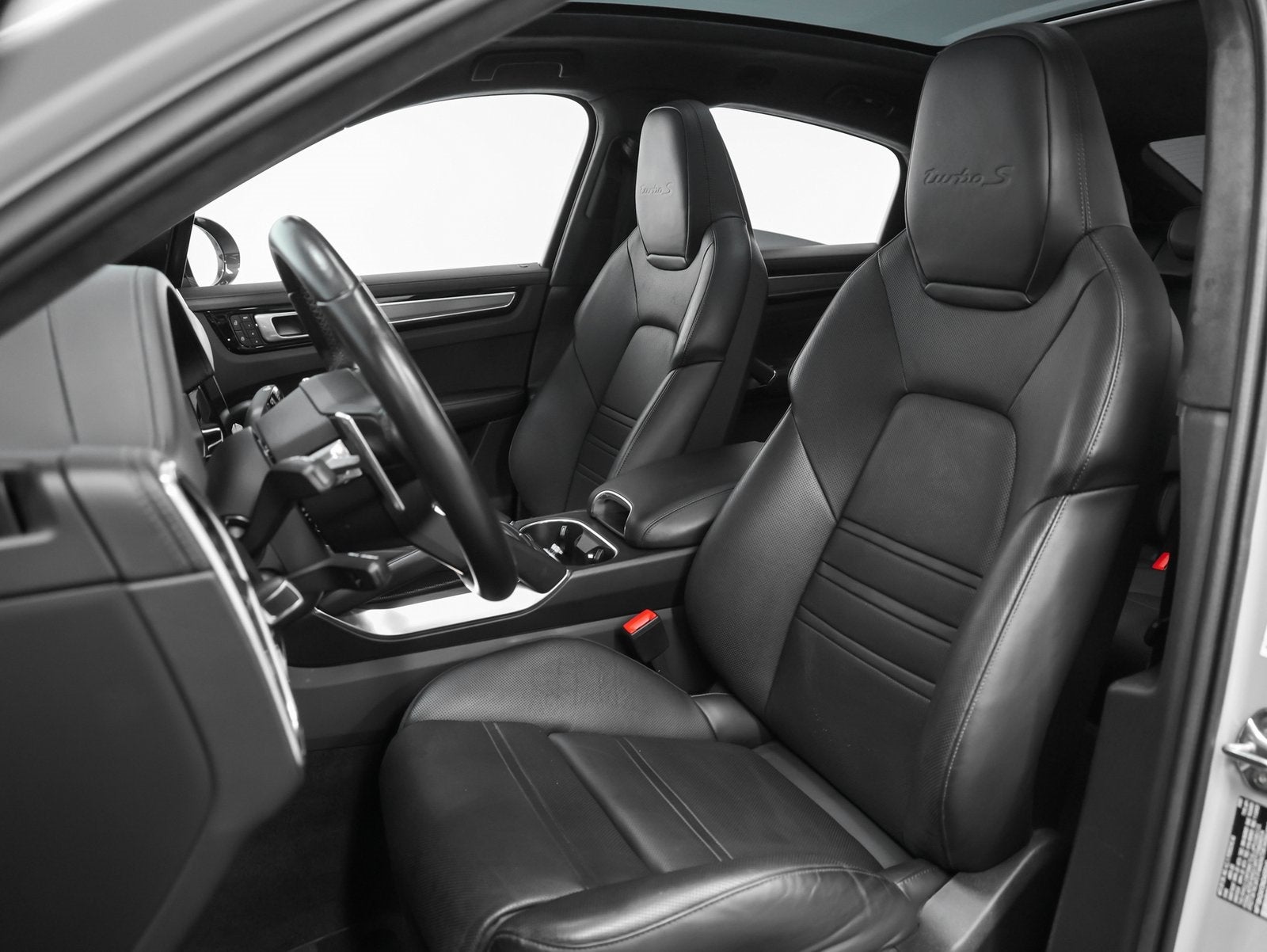 2022 Porsche Cayenne Cayenne Turbo S E-Hybrid Coupe