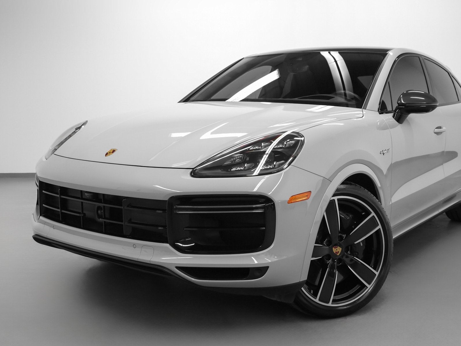 2022 Porsche Cayenne Cayenne Turbo S E-Hybrid Coupe