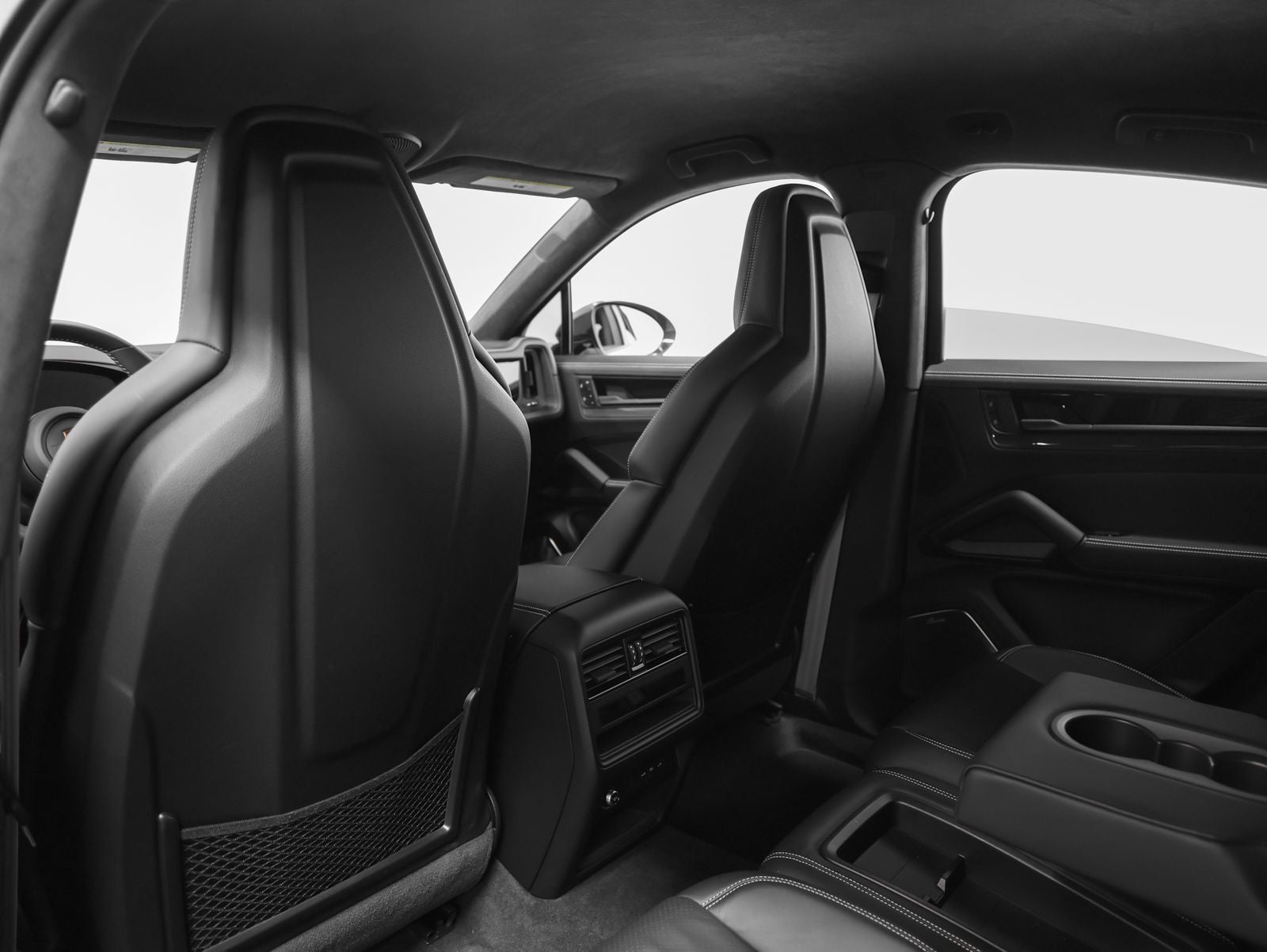2025 Porsche Cayenne Turbo GT