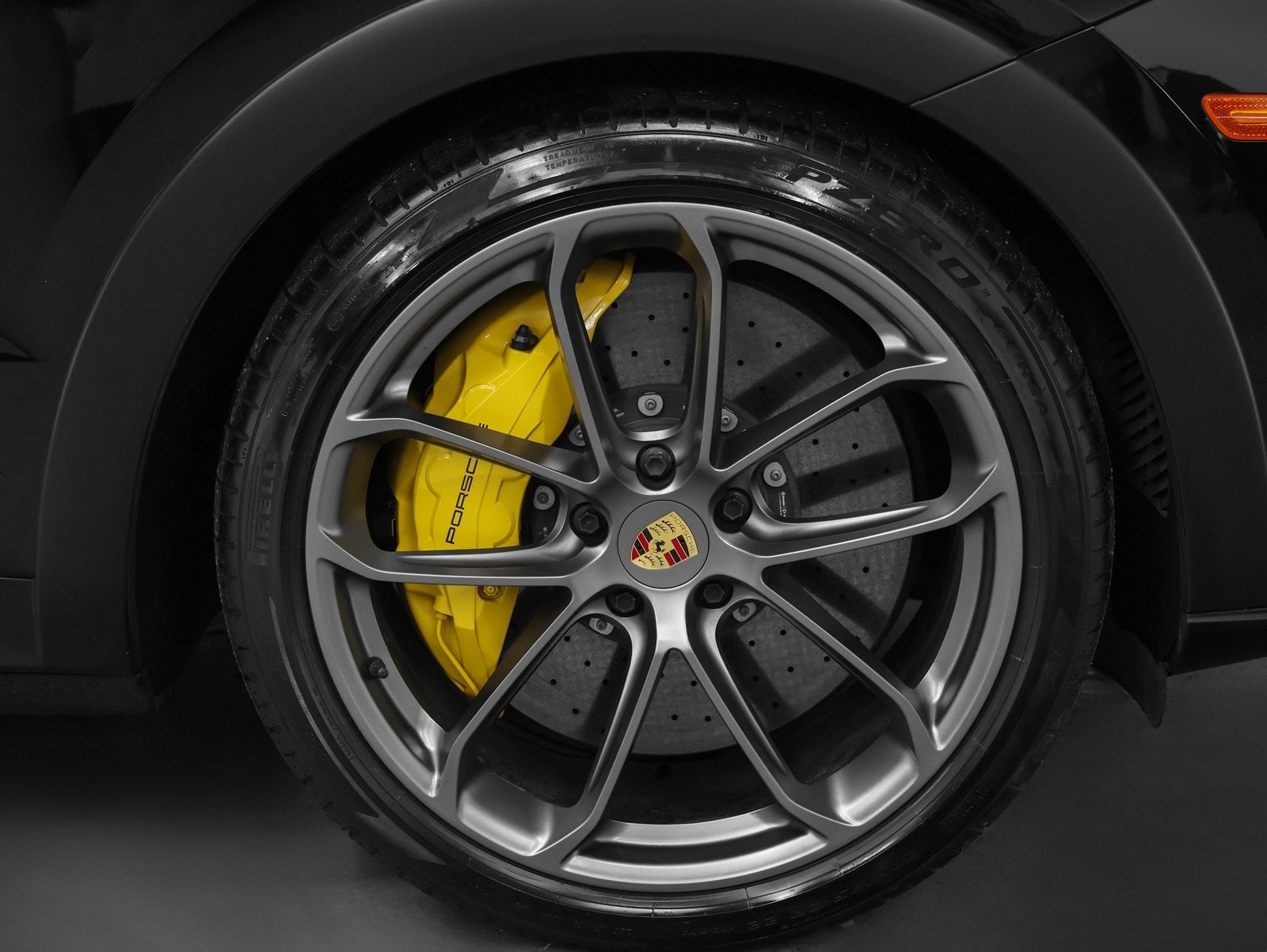 2023 Porsche Cayenne Coupe Turbo GT