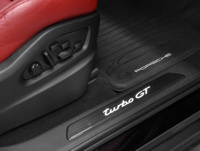 2023 Porsche Cayenne Coupe Turbo GT