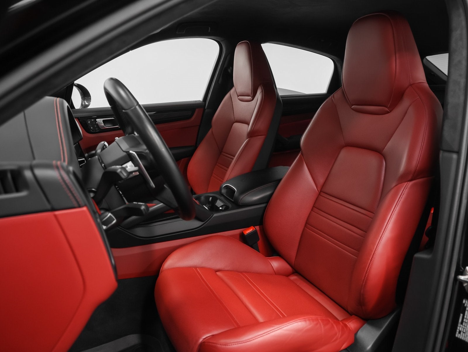 2023 Porsche Cayenne Coupe Turbo GT