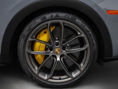 2023 Porsche Cayenne Turbo GT