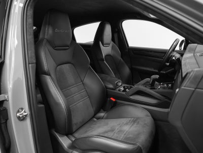2023 Porsche Cayenne Turbo GT