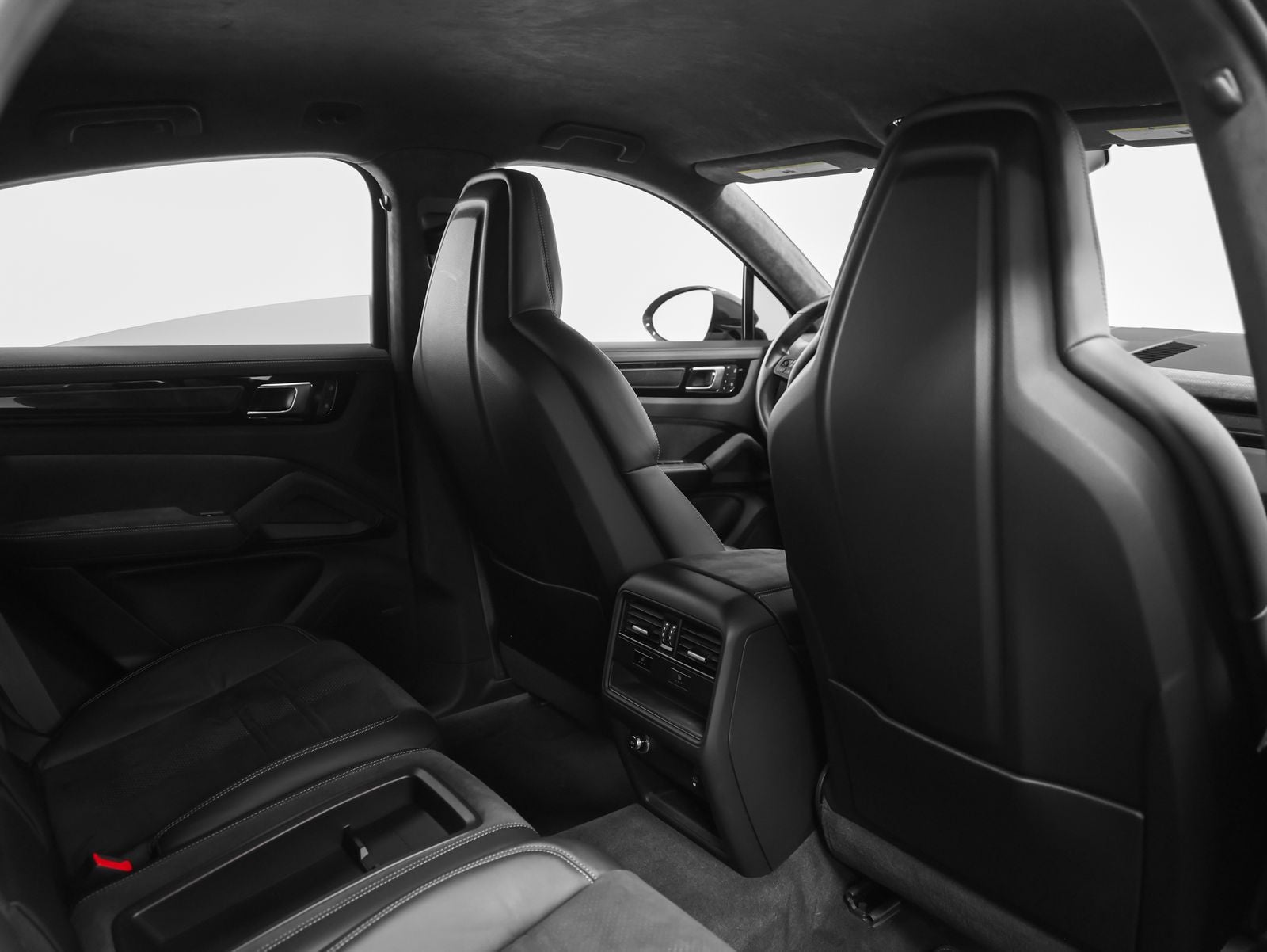 2023 Porsche Cayenne Turbo GT