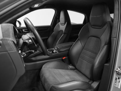2023 Porsche Cayenne Turbo GT