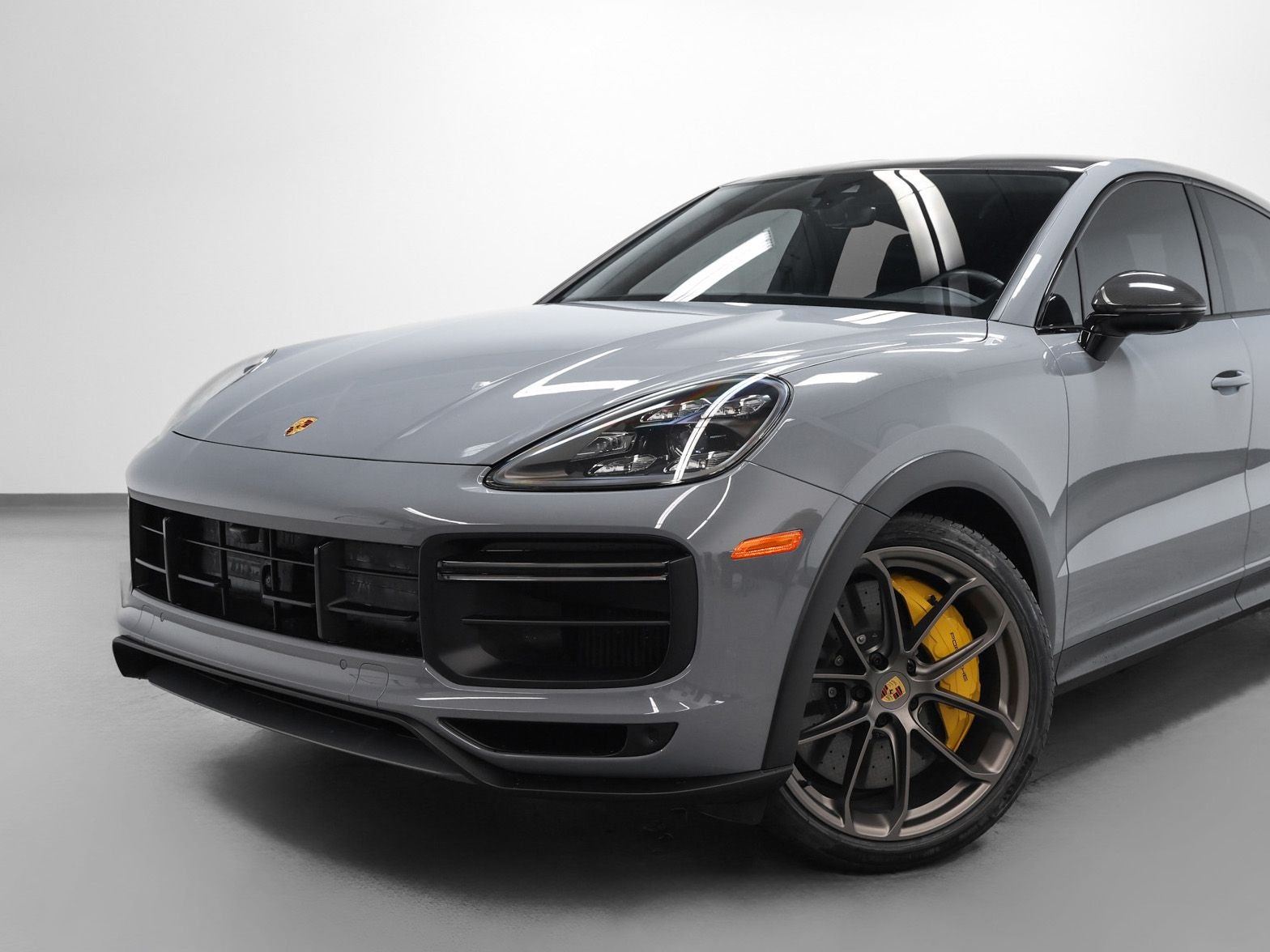 2023 Porsche Cayenne Turbo GT
