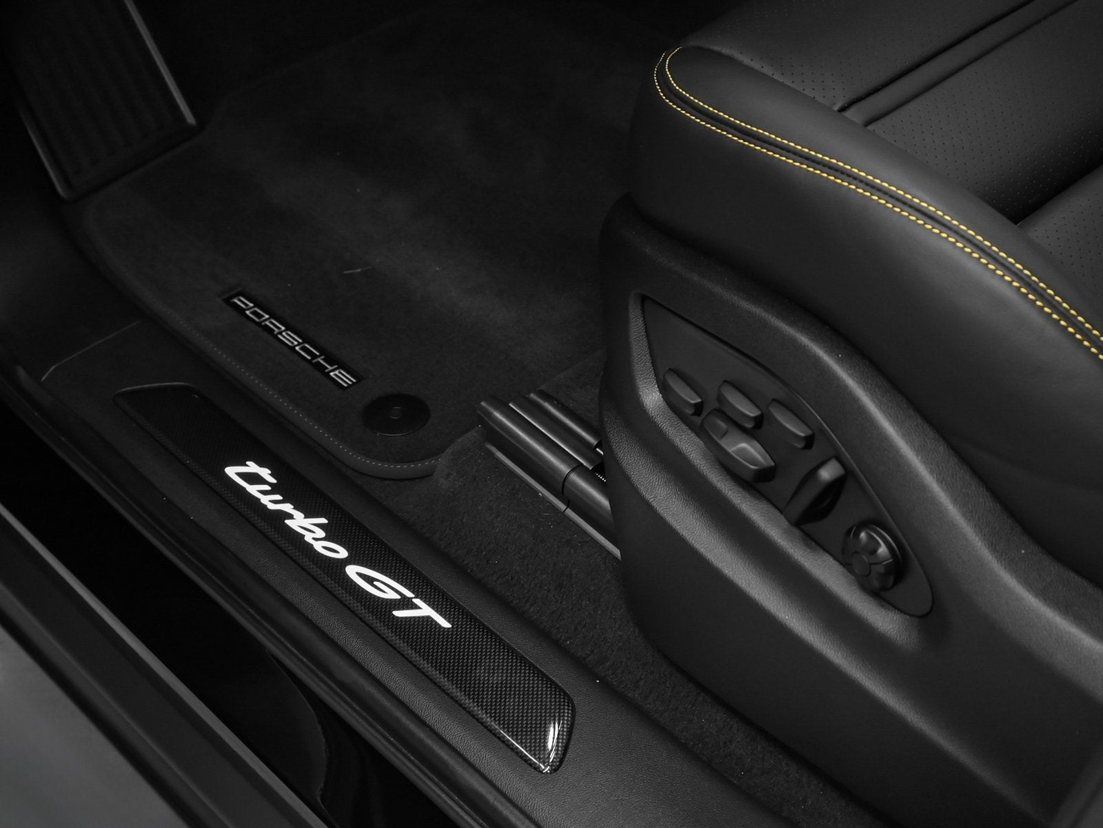 2026 Porsche Cayenne Cayenne Turbo GT