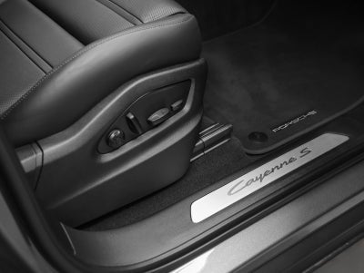 2026 Porsche Cayenne Cayenne S Coupe