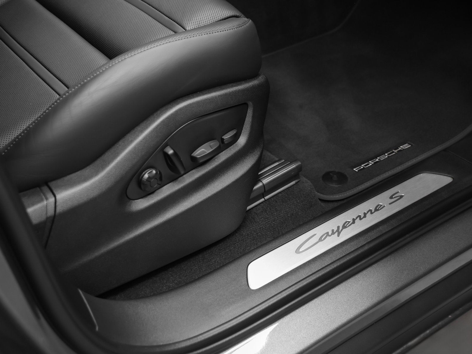 2026 Porsche Cayenne Cayenne S Coupe