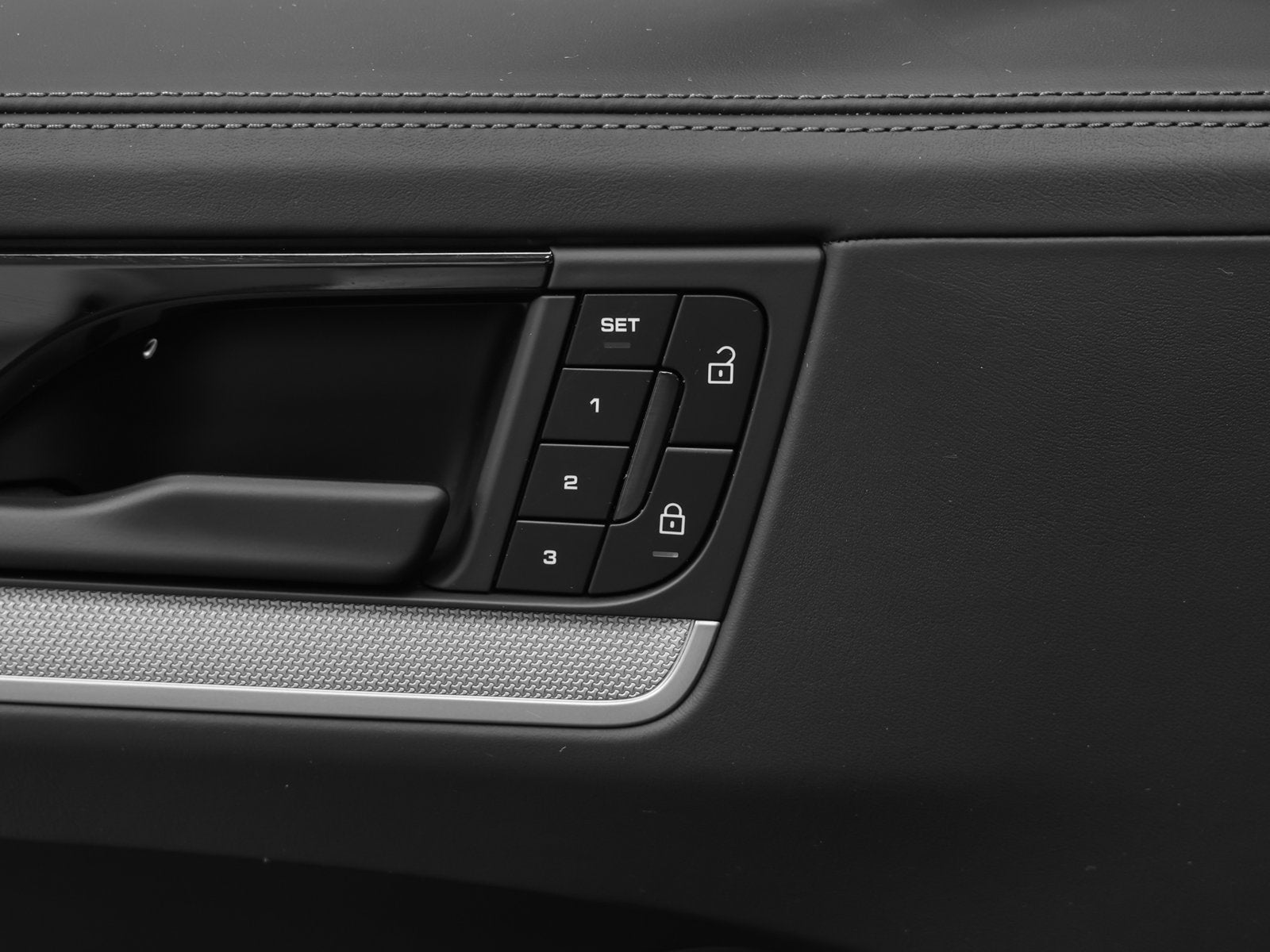 2026 Porsche Cayenne Cayenne S Coupe