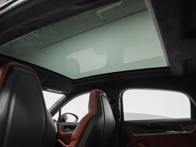 2024 Porsche Cayenne Cayenne Turbo E-Hybrid Coupe