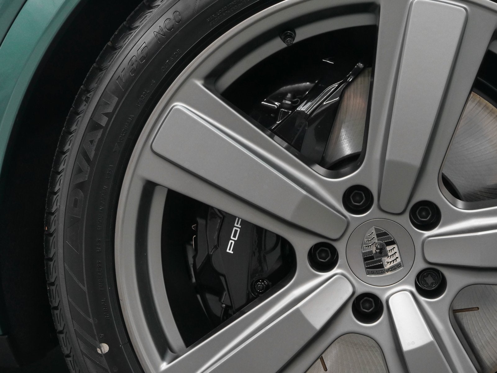 2025 Porsche Cayenne Turbo E-Hybrid