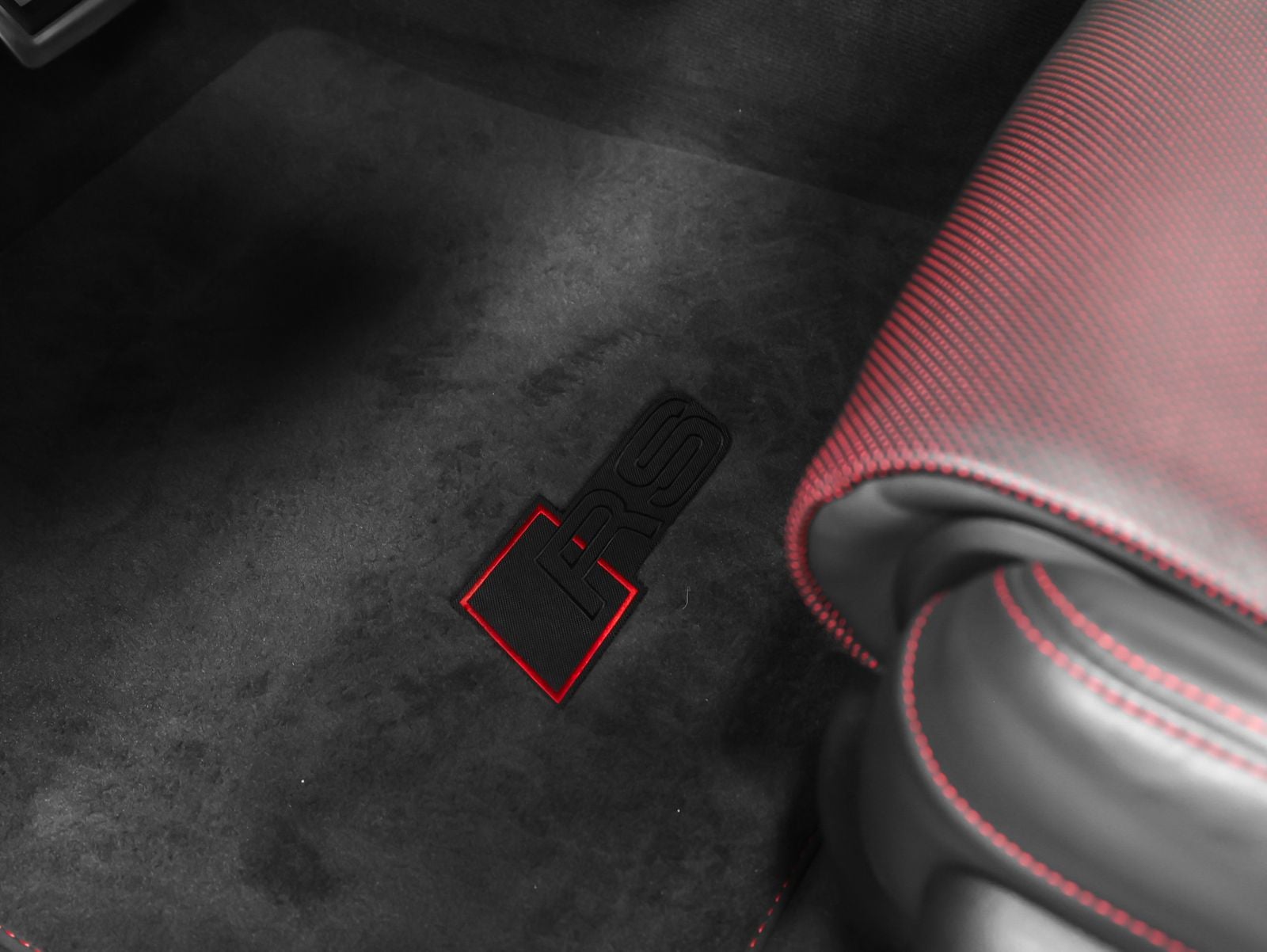 2025 Audi RS Q8 performance 4.0T quattro