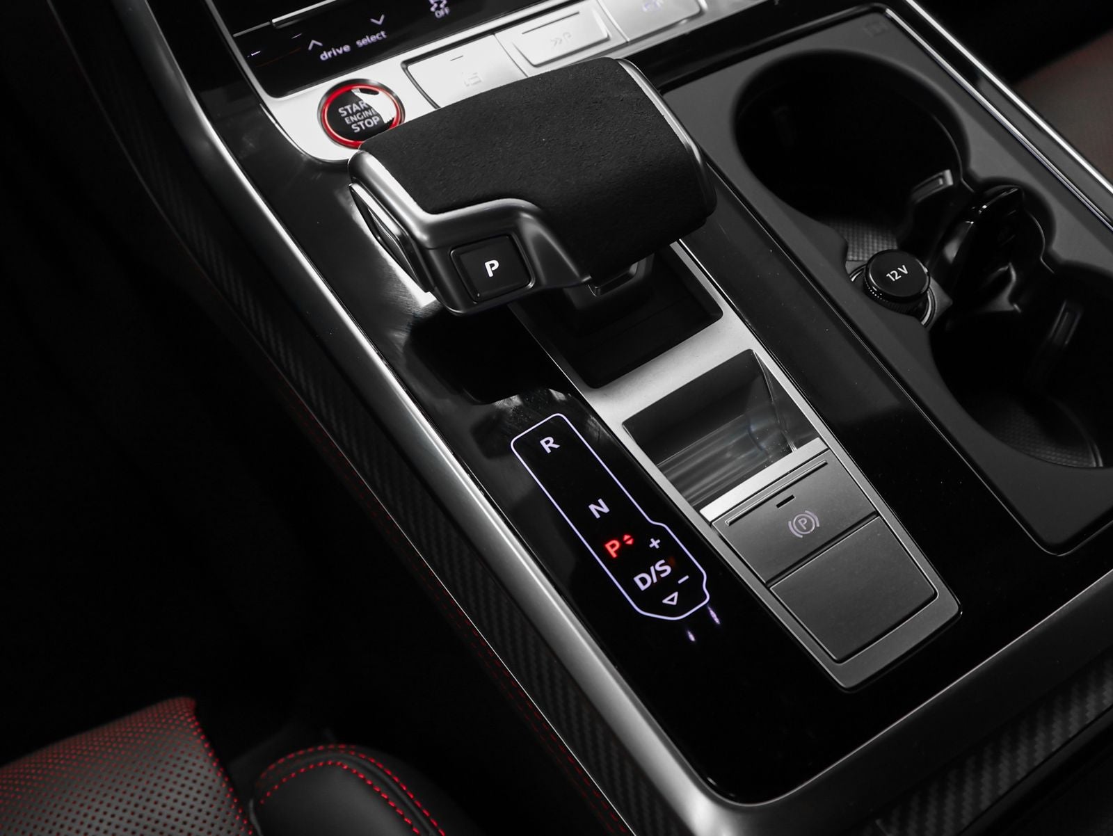 2025 Audi RS Q8 performance 4.0T quattro