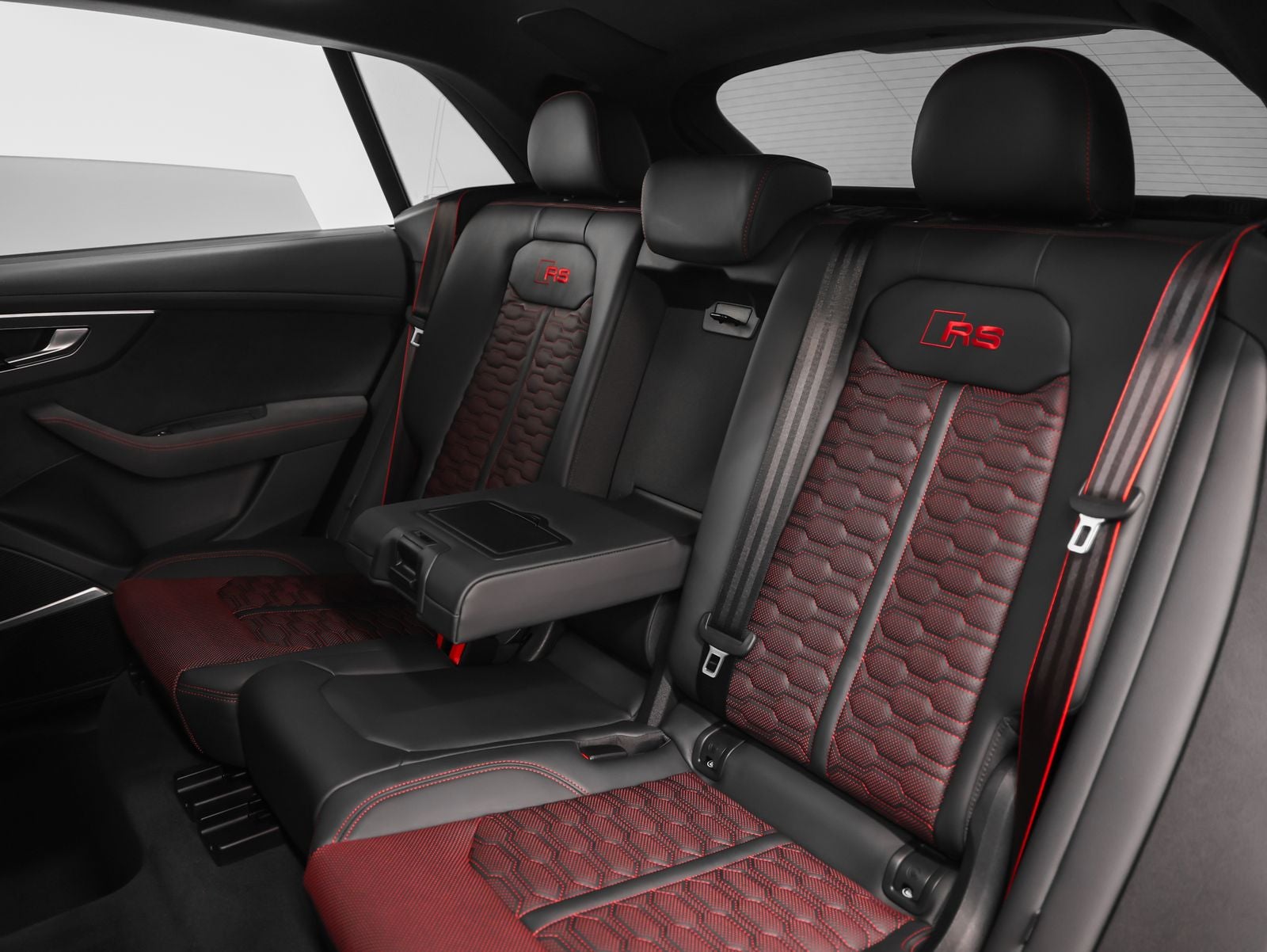 2025 Audi RS Q8 performance 4.0T quattro