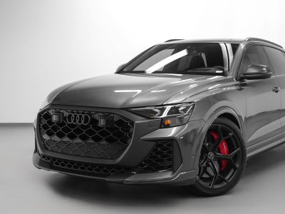 2025 Audi RS Q8 performance 4.0T quattro