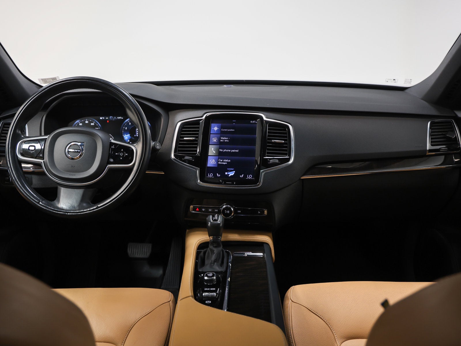 2018 Volvo XC90 T6 Momentum