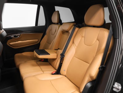 2018 Volvo XC90 T6 Momentum