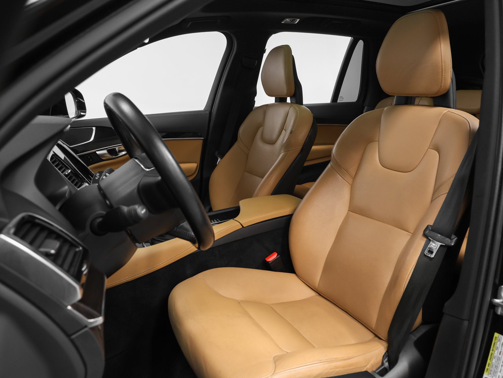 2018 Volvo XC90 T6 Momentum