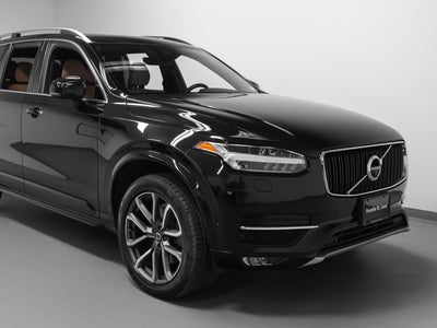 2018 Volvo XC90 T6 Momentum