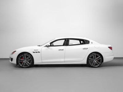 2023 Maserati Quattroporte Modena