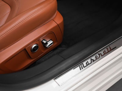 2023 Maserati Quattroporte Modena