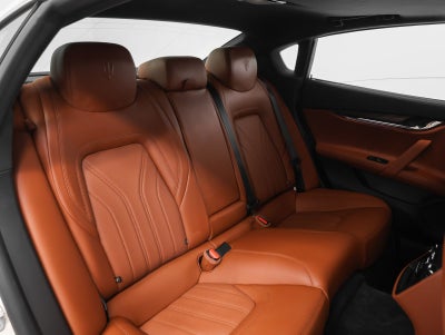 2023 Maserati Quattroporte Modena