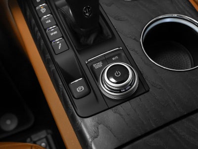 2023 Maserati Quattroporte Modena