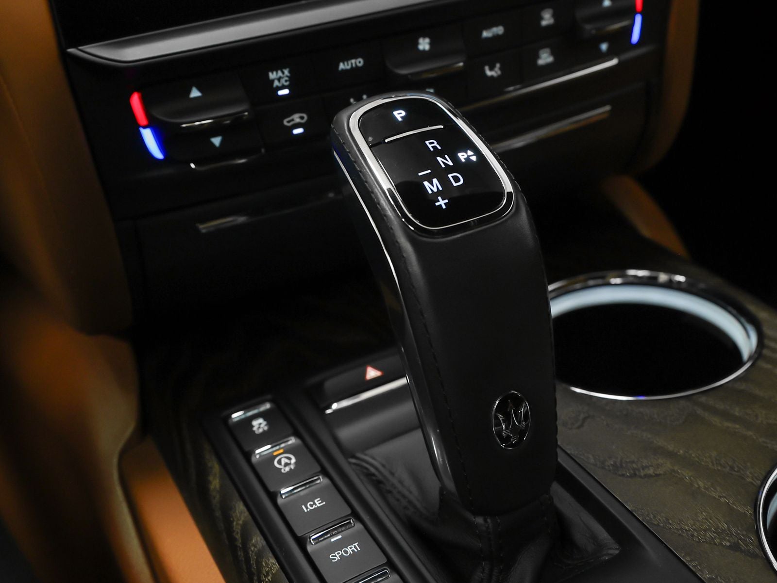 2023 Maserati Quattroporte Modena