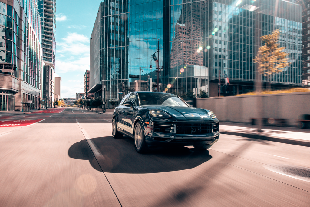 Porsche St. Louis Cayenne