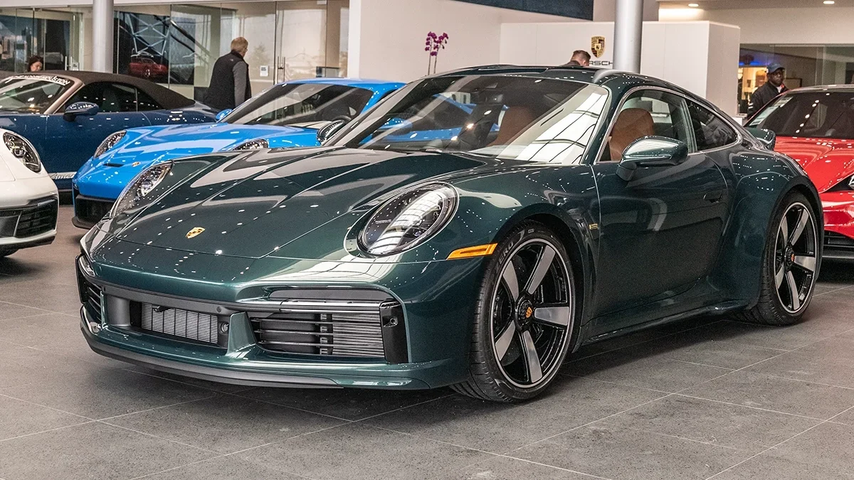 Porsche St. Louis in St. Louis MO