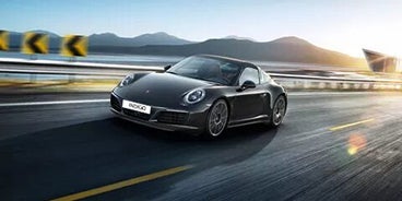 Porsche 911 Targa 4 in Black Front View St. Louis MO