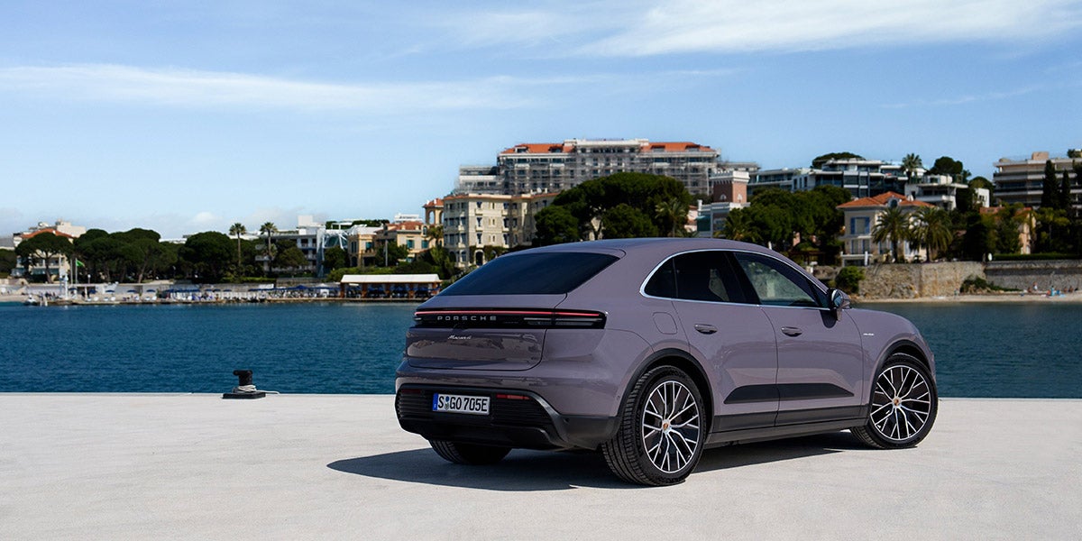 2025 Porsche Macan 4 Electric in St. Louis, MO